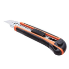 Robust cutter with ergonomic handle and retractable blade